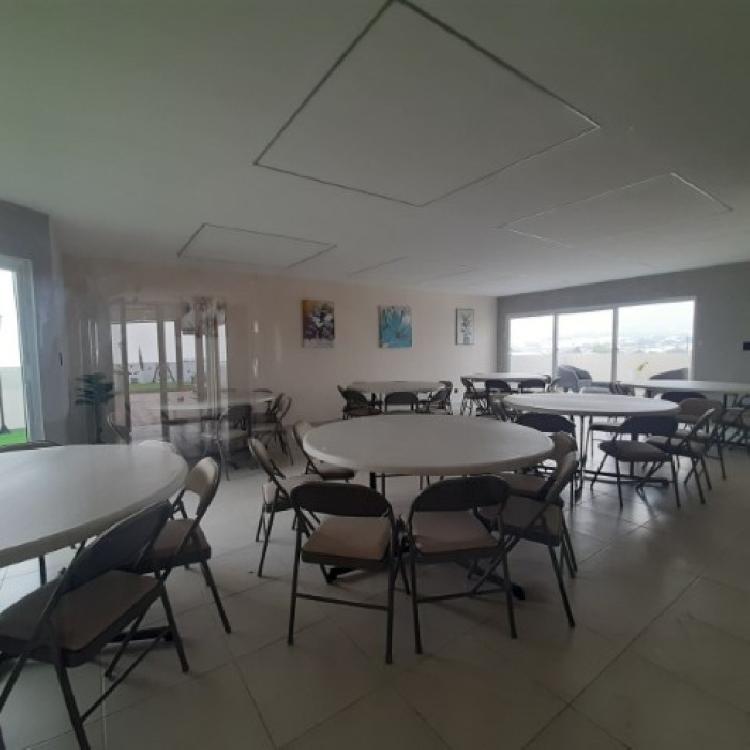 Apartamento en Renta en Zona 2 de Mixco Torre Zentia