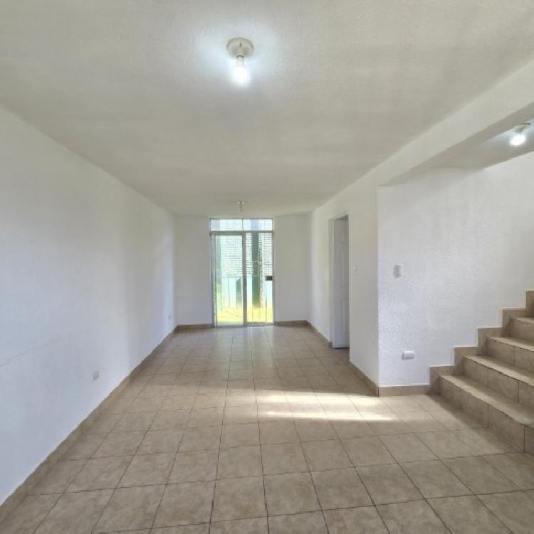 Casa en Renta Planes de Bárcenas Zona 3 Villa Nueva