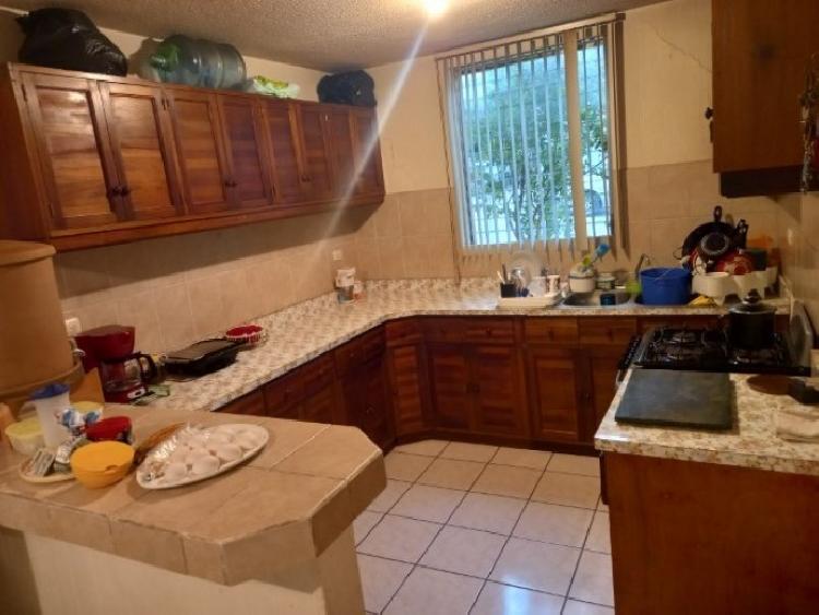 Casa en Venta Zona 6 Mixco Avance de Serramonte 