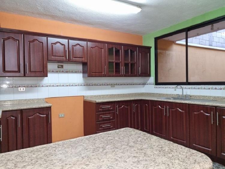 Casa en Venta San Cristóbal, Vista al Valle 