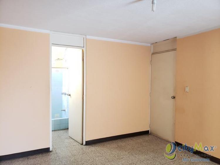 Casa en Venta sobre Bulevar San Jacinto Zona 10 Mixco