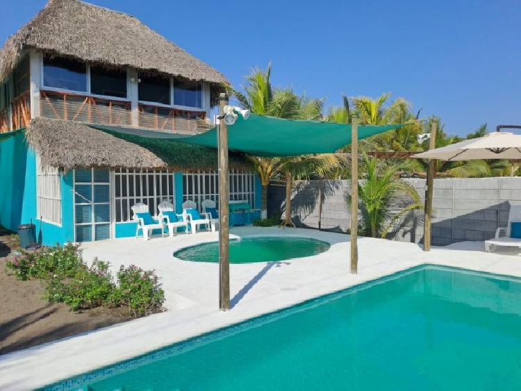 Casa de Playa en Venta Monterrico, Taxisco, Santa Rosa