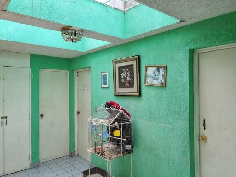 Casa en Venta San Cristóbal con amplio terreno