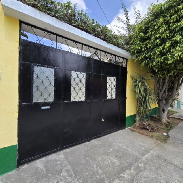 Casa en Renta San Cristóbal, ideal para oficina