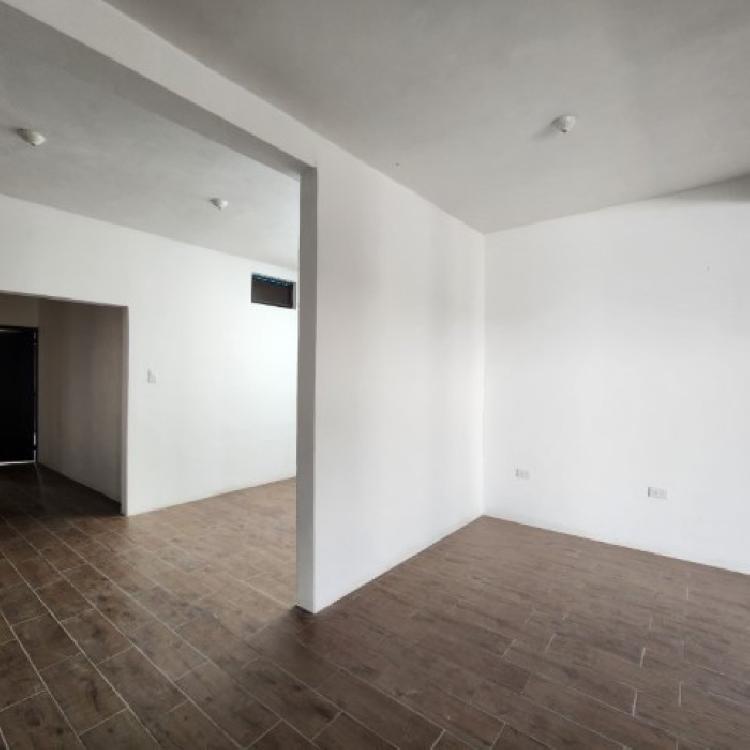 Apartamento en Renta San Cristóbal con Jardín