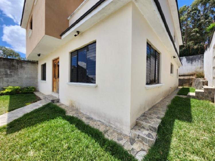 Casa en Venta Pinares de San Cristóbal