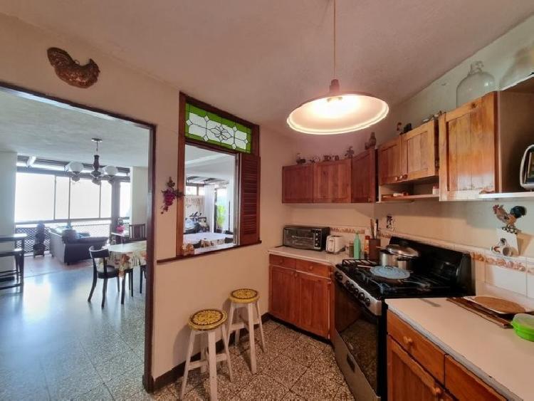 Casa y Apartamento en Venta San Cristóbal, sin garita.