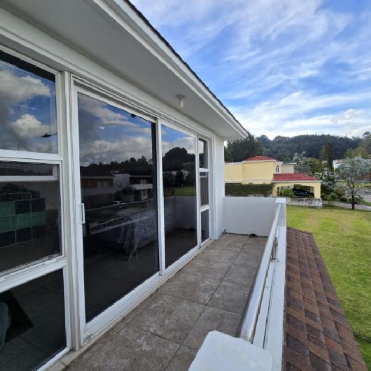 Casa en Venta La Fontana I Carretera a El Salvador