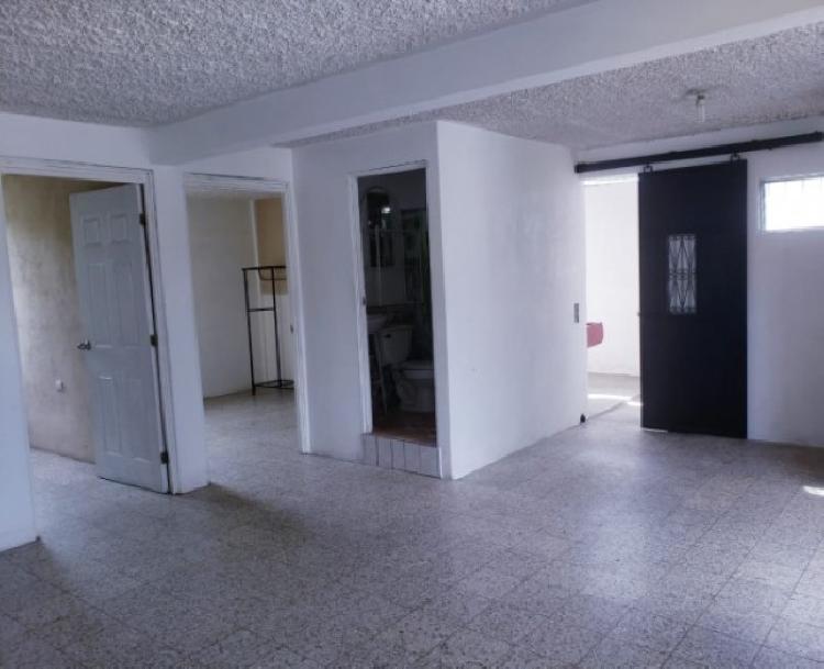 Casa con Apartamento en Venta en Molino de Las Flores