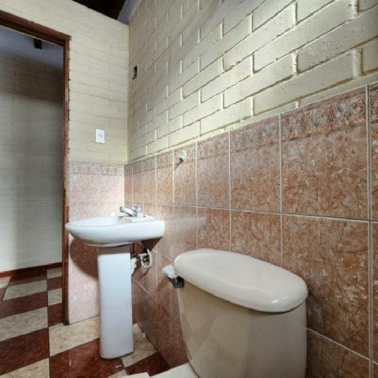 Apartamento en Renta Zona 13 Pamplona