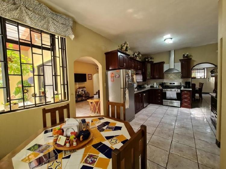 Casa de un Nivel en Venta en Labor de Castilla