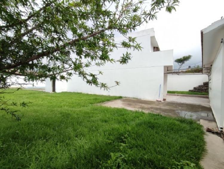 Casa en Venta Balcones de San Cristóbal, Guatemala