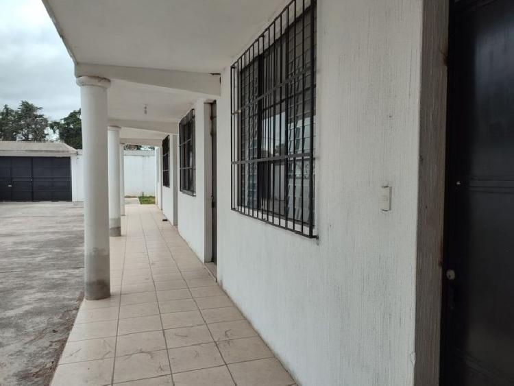 Edificio de 3 Niveles en Venta y Renta, San Cristóbal