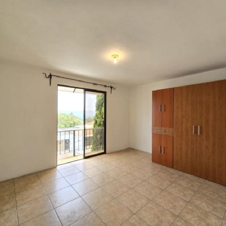 Casa en Venta en Condominio sobre Bulevar San Cristóbal