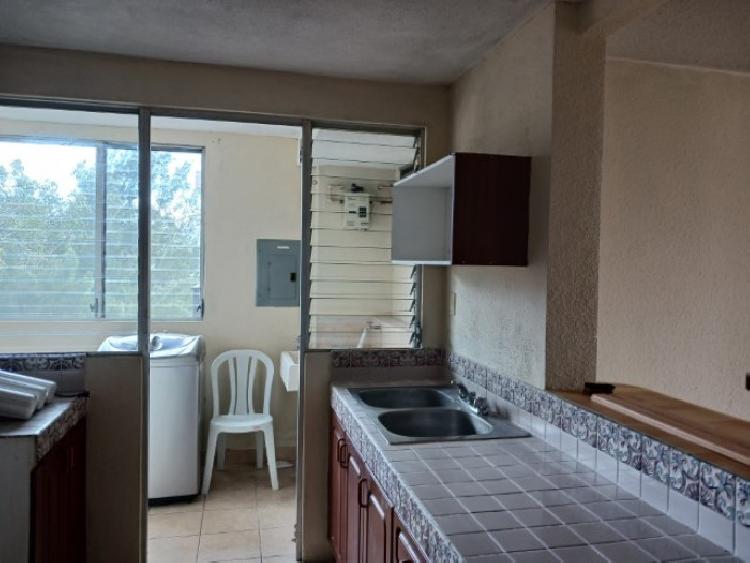 Apartamento en Renta Balcones de Las Charcas Zona 11