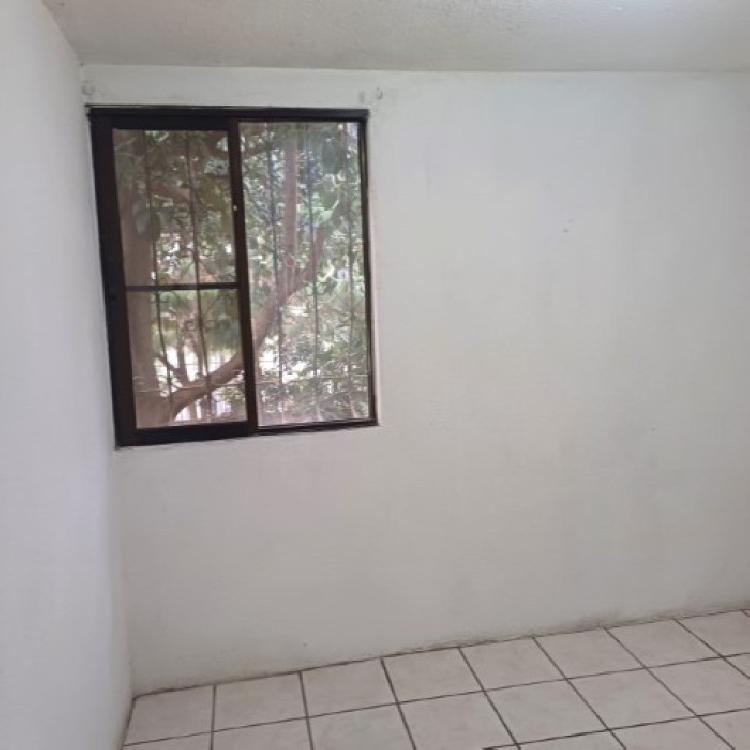 Casa en Renta Paisajes de San Cristóbal Zona 8 Mixco