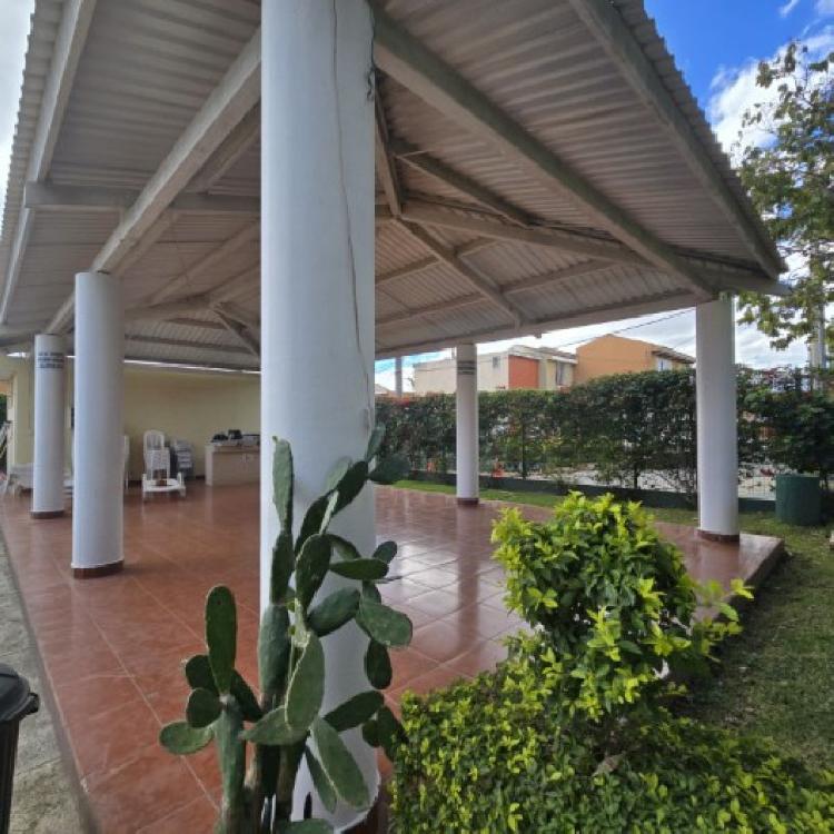 Casa en Renta Planes de Bárcenas Zona 3 Villa Nueva