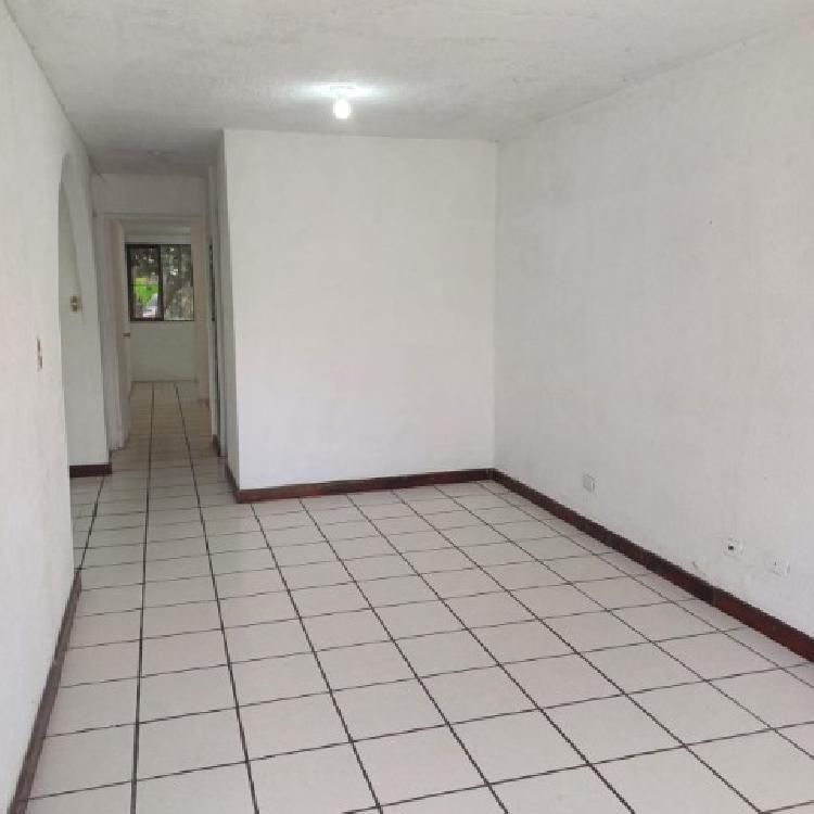 Casa en Renta Paisajes de San Cristóbal Zona 8 Mixco
