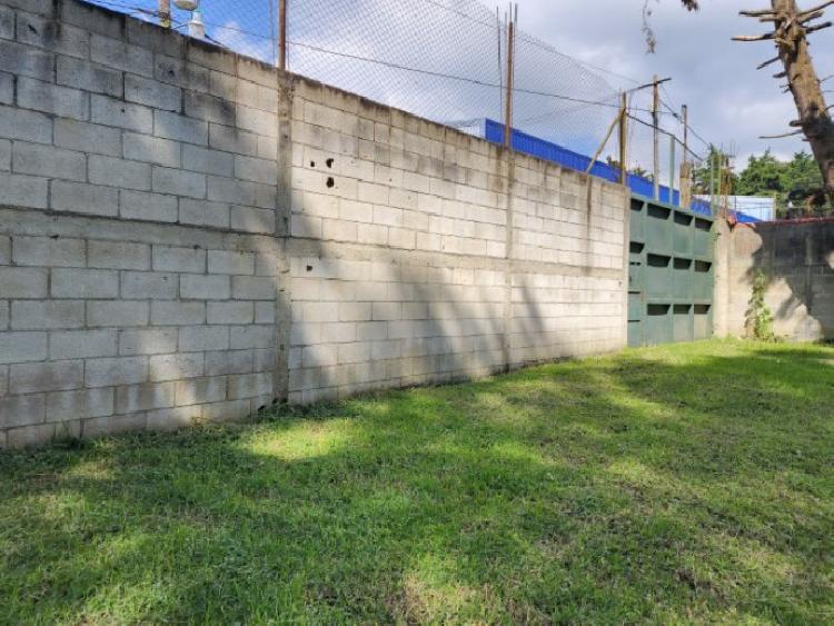 Bodega con Terreno en Renta San Lucas, Interamericana