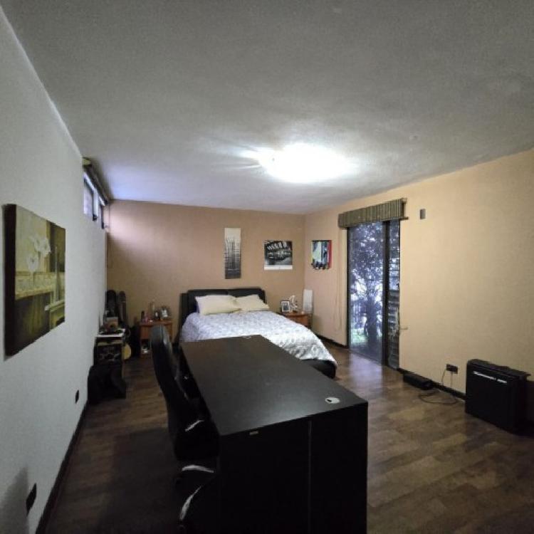 Casa en Venta en Condominio sobre Bulevar San Cristobal