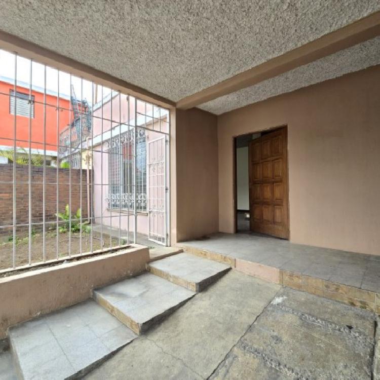 Casa en Renta Zona 7 Residenciales Villa Linda II