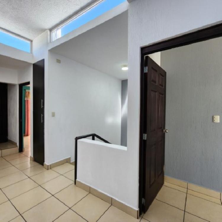 Casa en Venta San Cristobal Zona 8 de Mixco