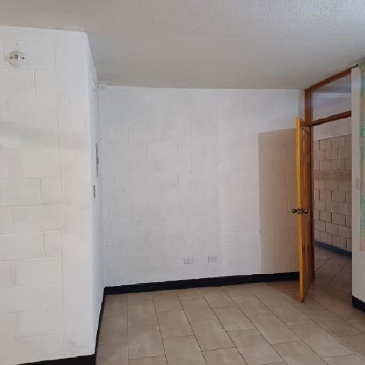 Apartamento en Renta Colonia Monte Real Zona 4 de Mixco