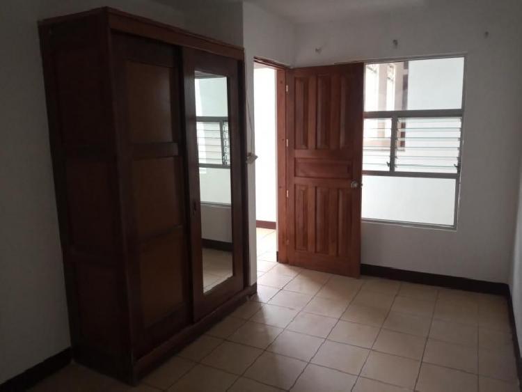 Casa en Venta Zona 9 de Mixco, Colonia Ciudad Saturno