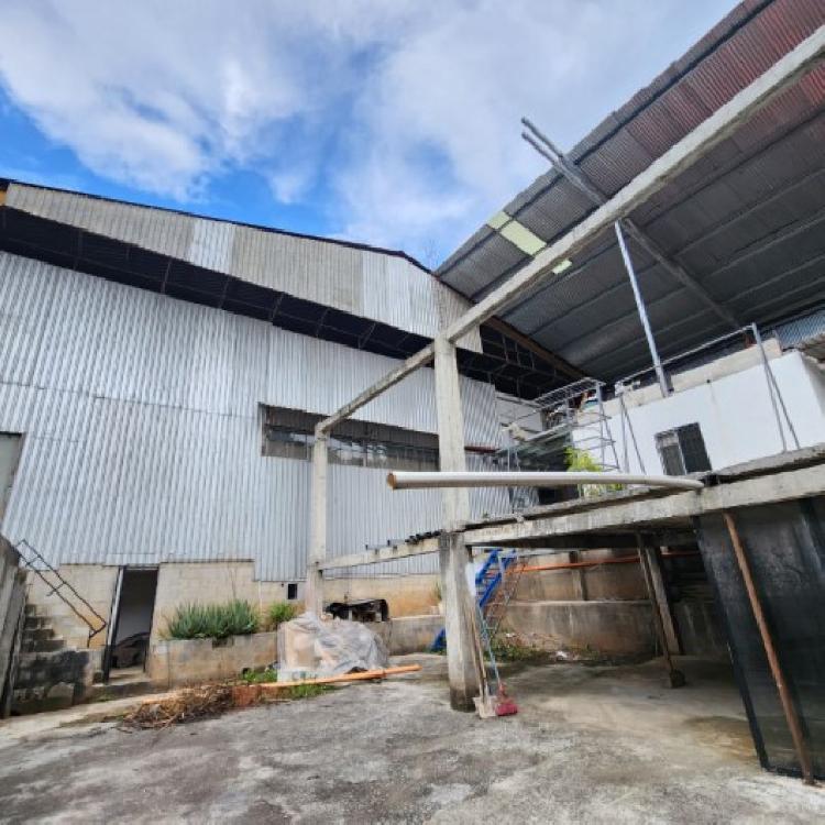 Bodega en Venta Granjas de San Cristóbal, Guatemala