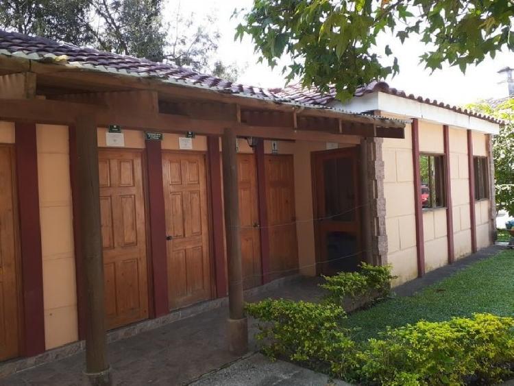 Casa  en Venta Villa Canales en Condominio con Garita 