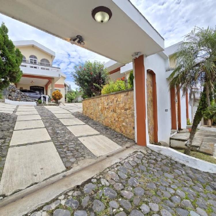 Casa en Venta San Cristóbal Sec-A6 frente a SankrisMall