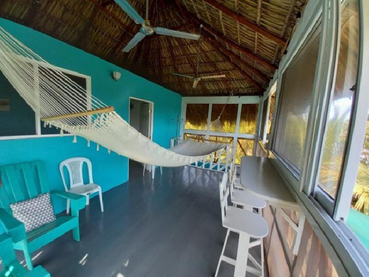 Casa de Playa en Venta Monterrico, Taxisco, Santa Rosa