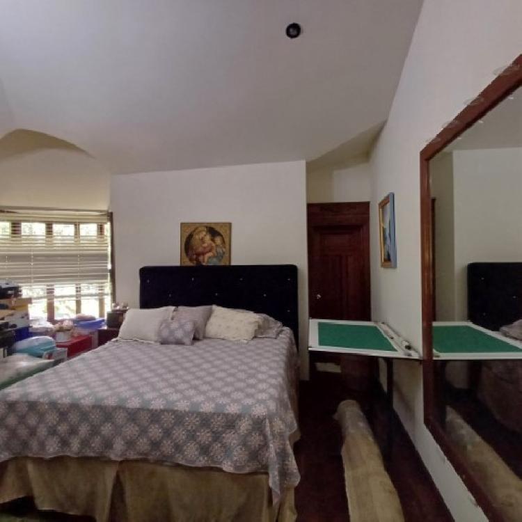 Casa en venta en El Encinal Zona 7 Mixco Guatemala