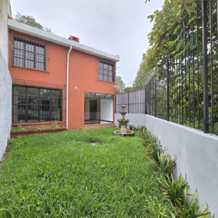 Casa en Venta Zona 1 de Mixco, Las Hojarascas