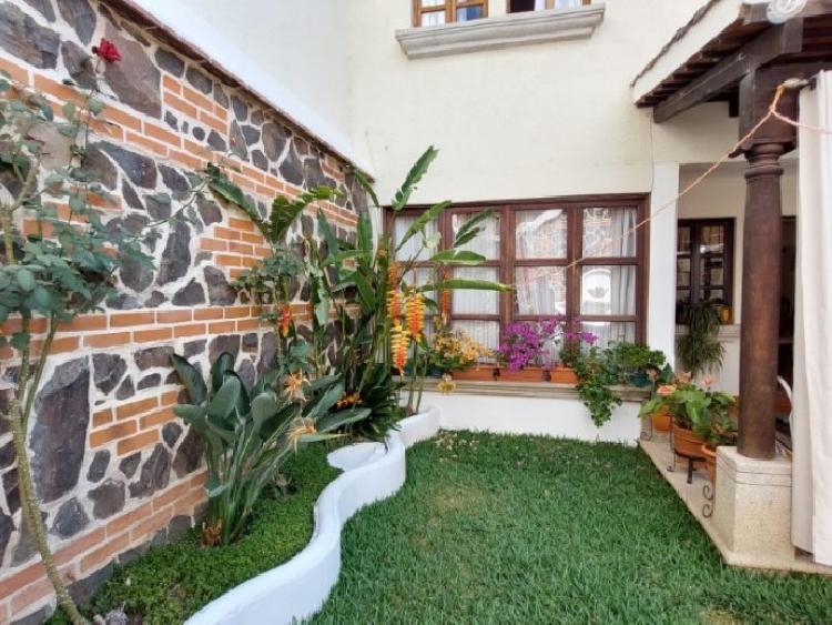 Casa en Venta tipo Colonial Jocotenango, Sacatepéquez