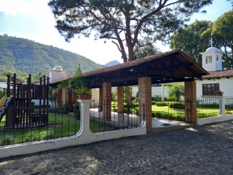 Casa en Venta tipo Colonial Jocotenango, Sacatepéquez