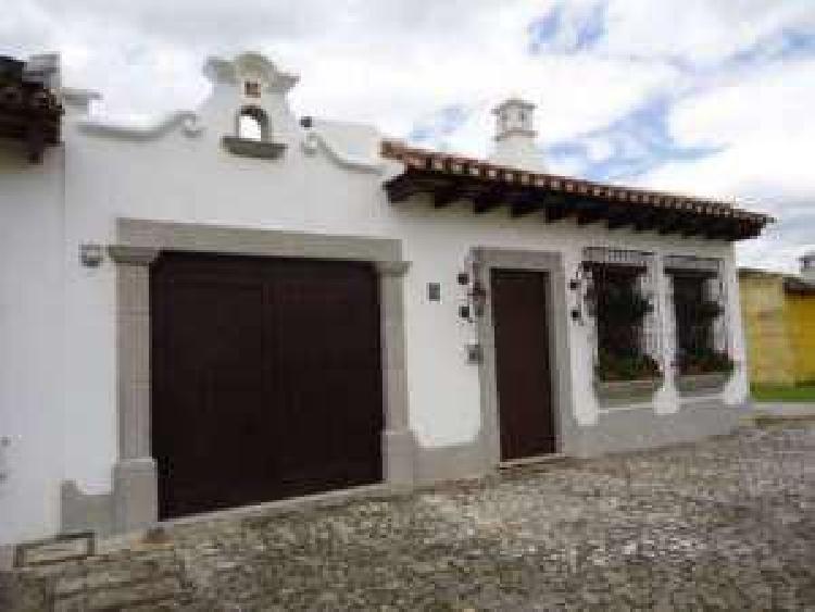 Casa en renta en Condominio en Antigua Guatemala