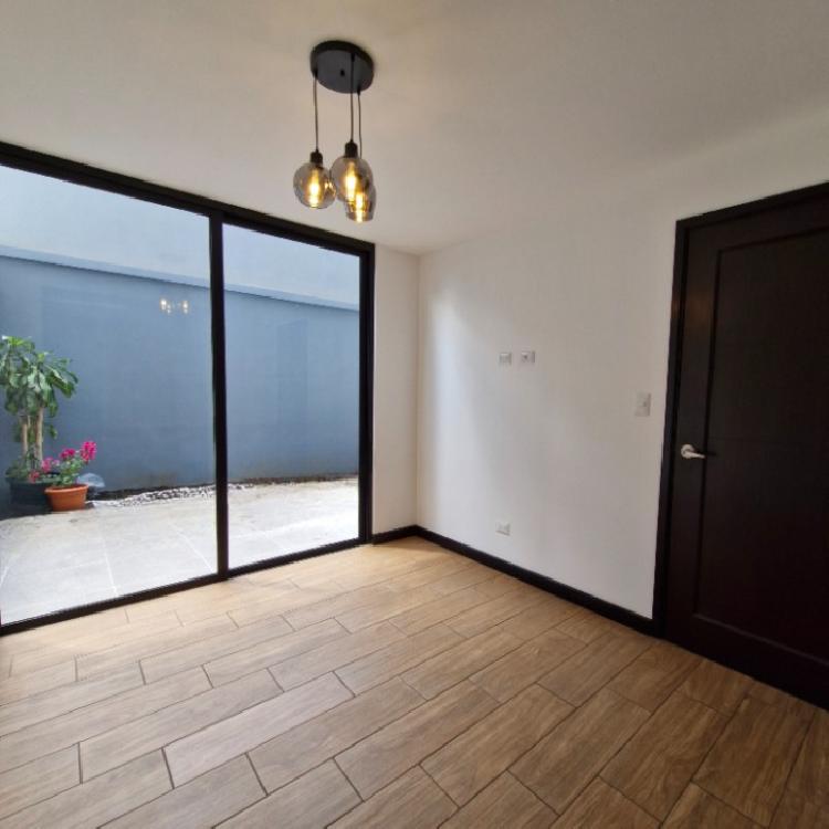 Apartamento en venta en zona 15 Edificio Praga