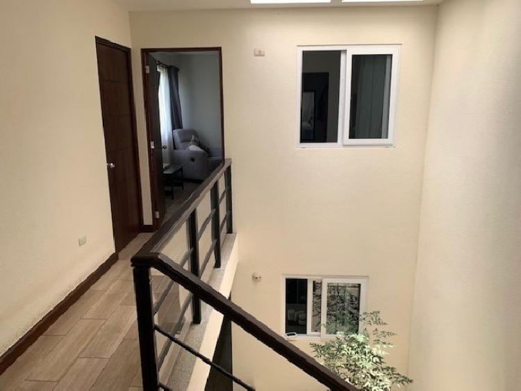 Casa en venta en Condominio Bosques de Arrazola