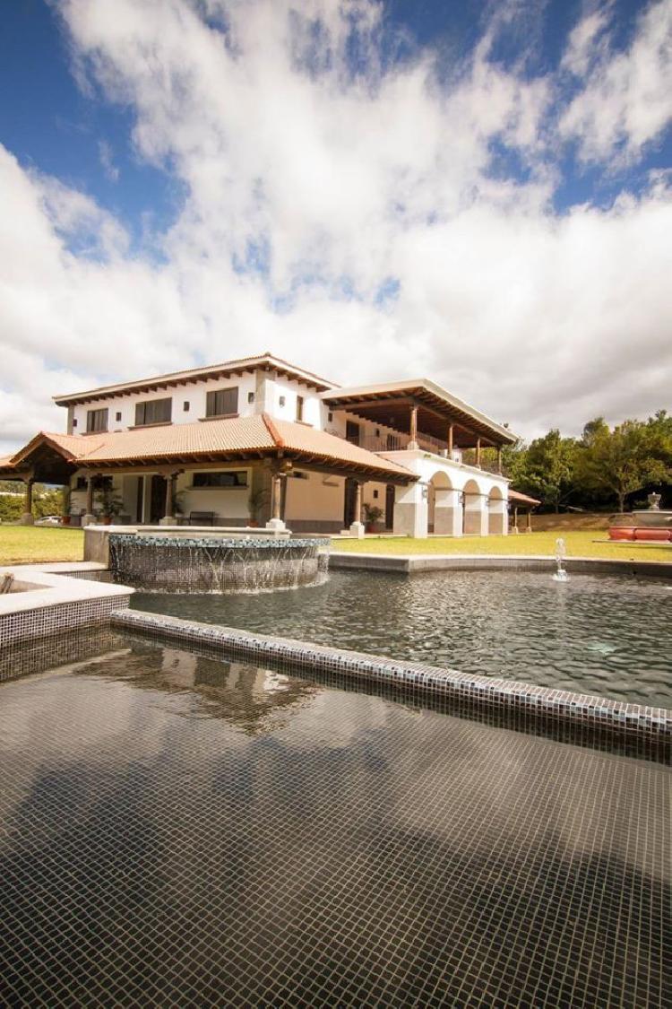 Casa en Venta en Hacienda del Comendador, Antigua Guate