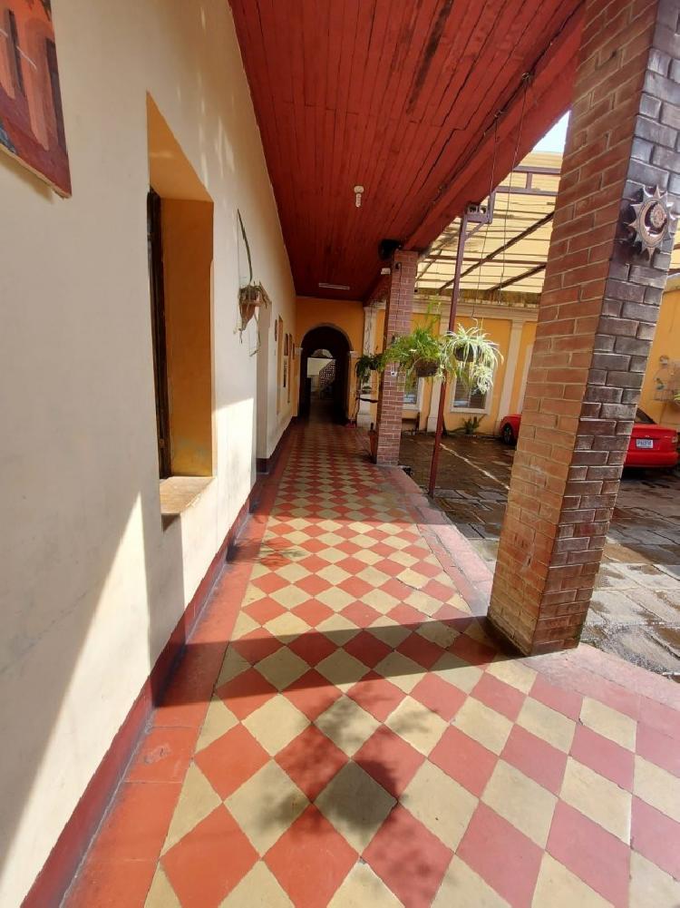 Casa para uso comercial en Renta en zona 1