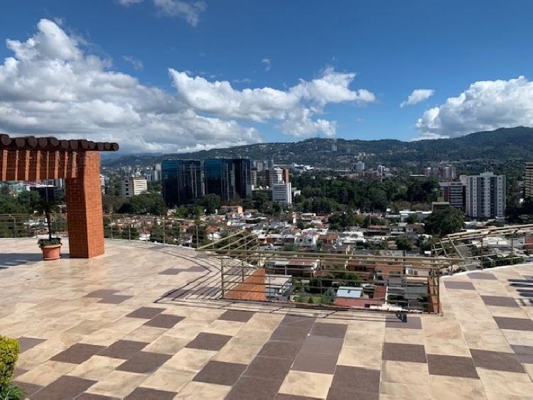 Apartamento en Renta   Y Venta en Zona 14  Edificio