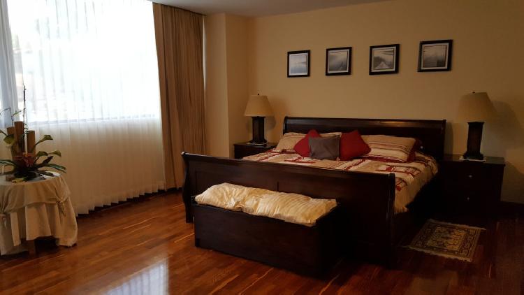 Apartamento en Venta/Renta/Alquiler en Zona 14