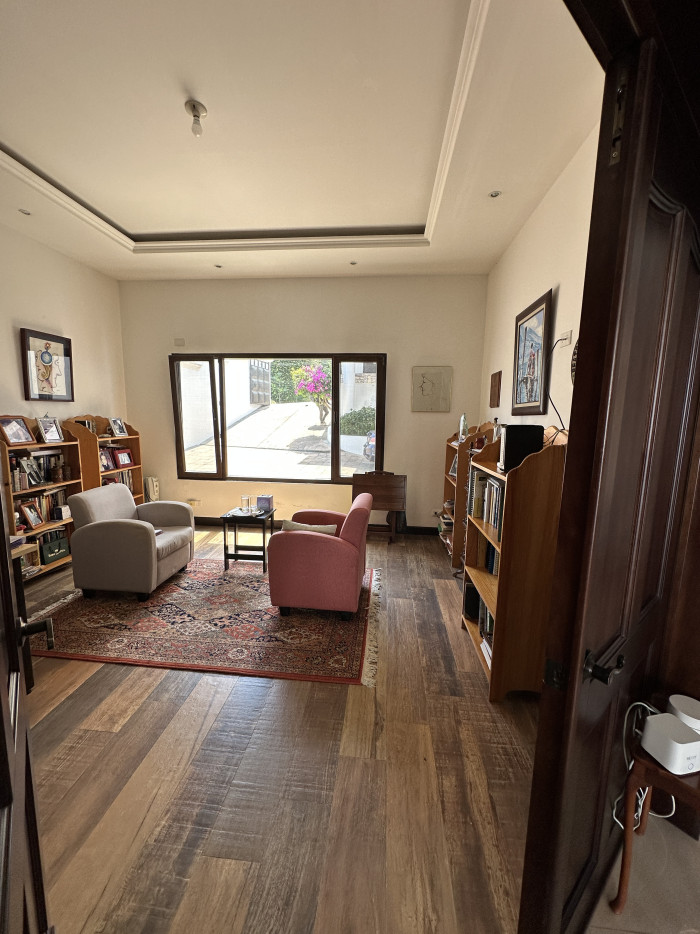 VENTA de Casa Luxury Altos de Monte Bello CAES km 9.5