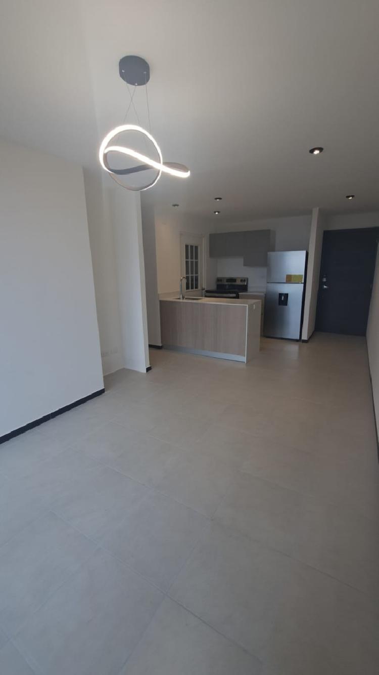 Apartamento en Renta/Alquiler zona 11 Parque San Jorge 