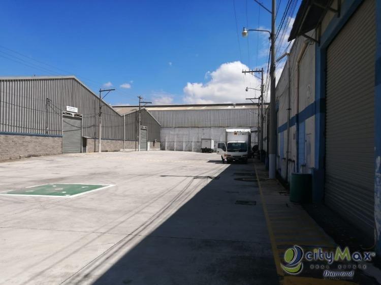 Bodega Industrial en Renta en Zona 12