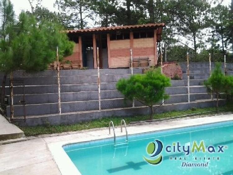 Casa en venta y renta en San Juan Sacatepequez