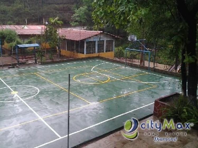 Casa en venta y renta en San Juan Sacatepequez