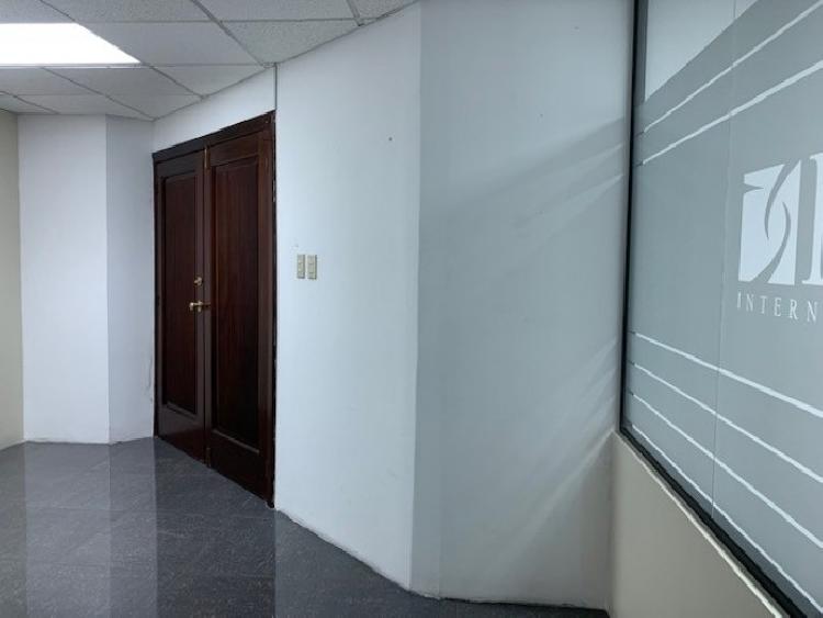 Alquiler Oficina con 60 m2 en Zona 10 