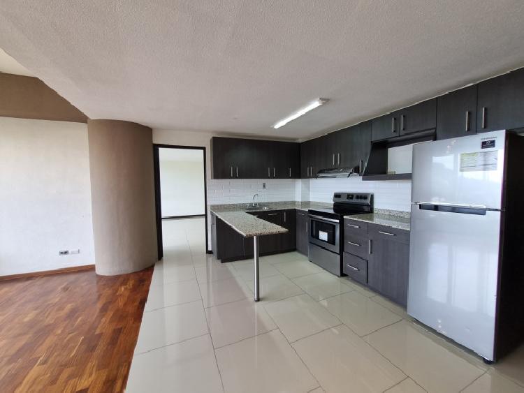 Apartamento en renta zona 15 Vista Hermosa 2 nivel alto